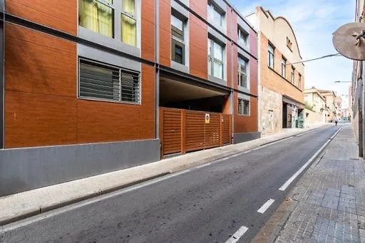 Petit Luxe Mutua Apartment Terrassa 0*,