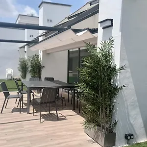 Universitarios Resa Hipatia Hostel